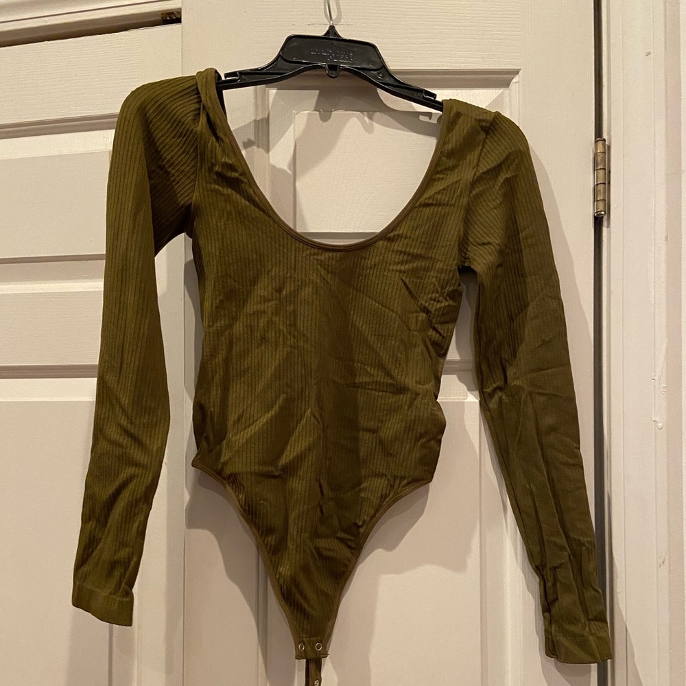 Green Off-the-shoulder bodysuit